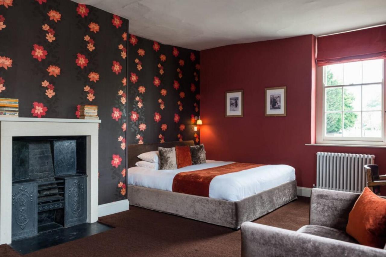 The Castle Inn Bradford-On-Avon Eksteriør bilde